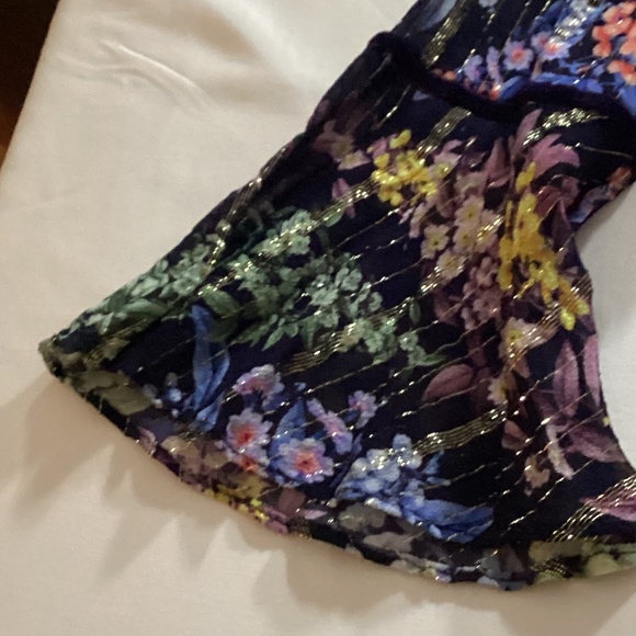 Vineet Bahl Anthropologie Floral Embroidered Boho Blouse Bell Sleeves Size S - Picture 8 of 13